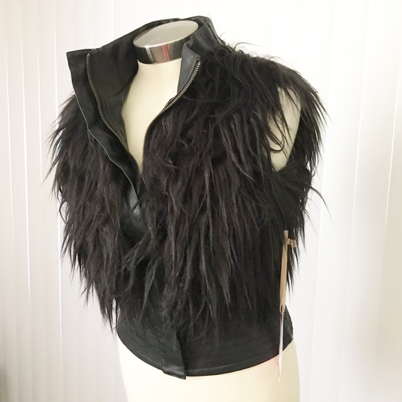 Chelsea & Violet Faux Fur Leather Women’s Vest - Picture 2 of 8